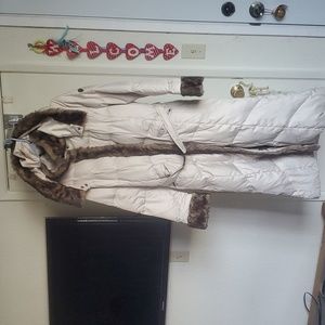 HILARY RADLEY LONG PUFF COAT SIZE MEDIUM